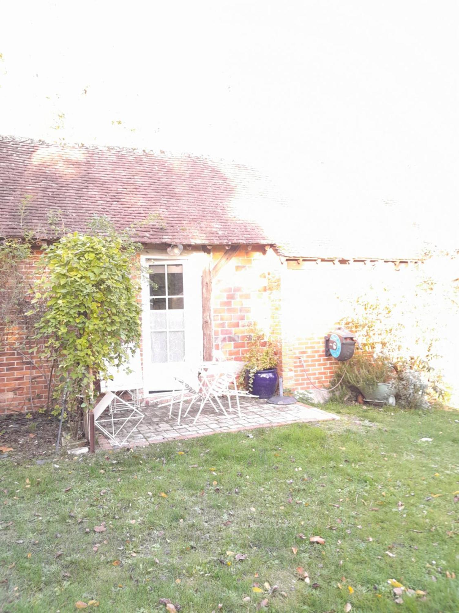 Chez Santia Villa Brinon-sur-Sauldre Exterior photo